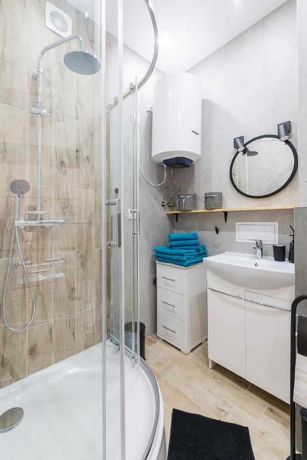 Apartament Na Plantach Apartment เลสโก ภายนอก รูปภาพ