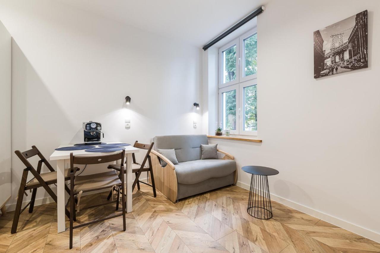 Apartament Na Plantach Apartment เลสโก ภายนอก รูปภาพ
